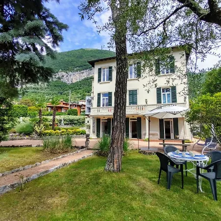 Appartement Costanza-3 By Interhome Mezzegra